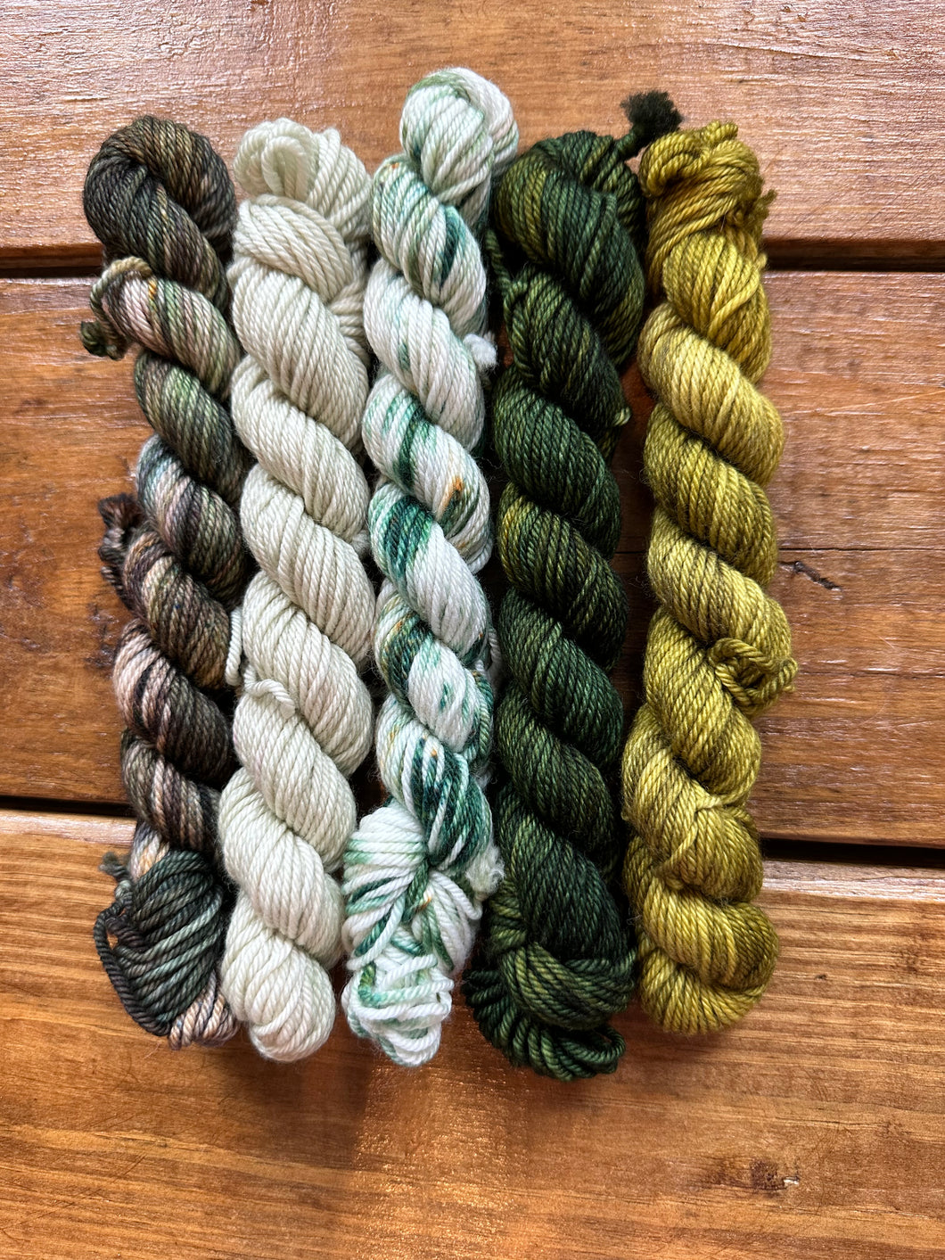 Mini hand dyed skeins (Greens)