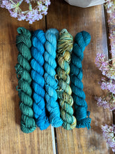 Load image into Gallery viewer, Mini hand dyed skeins (Blues)
