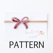 Load image into Gallery viewer, Classic Hair Bow PATTERN // Crochet Pattern - Darling Anne